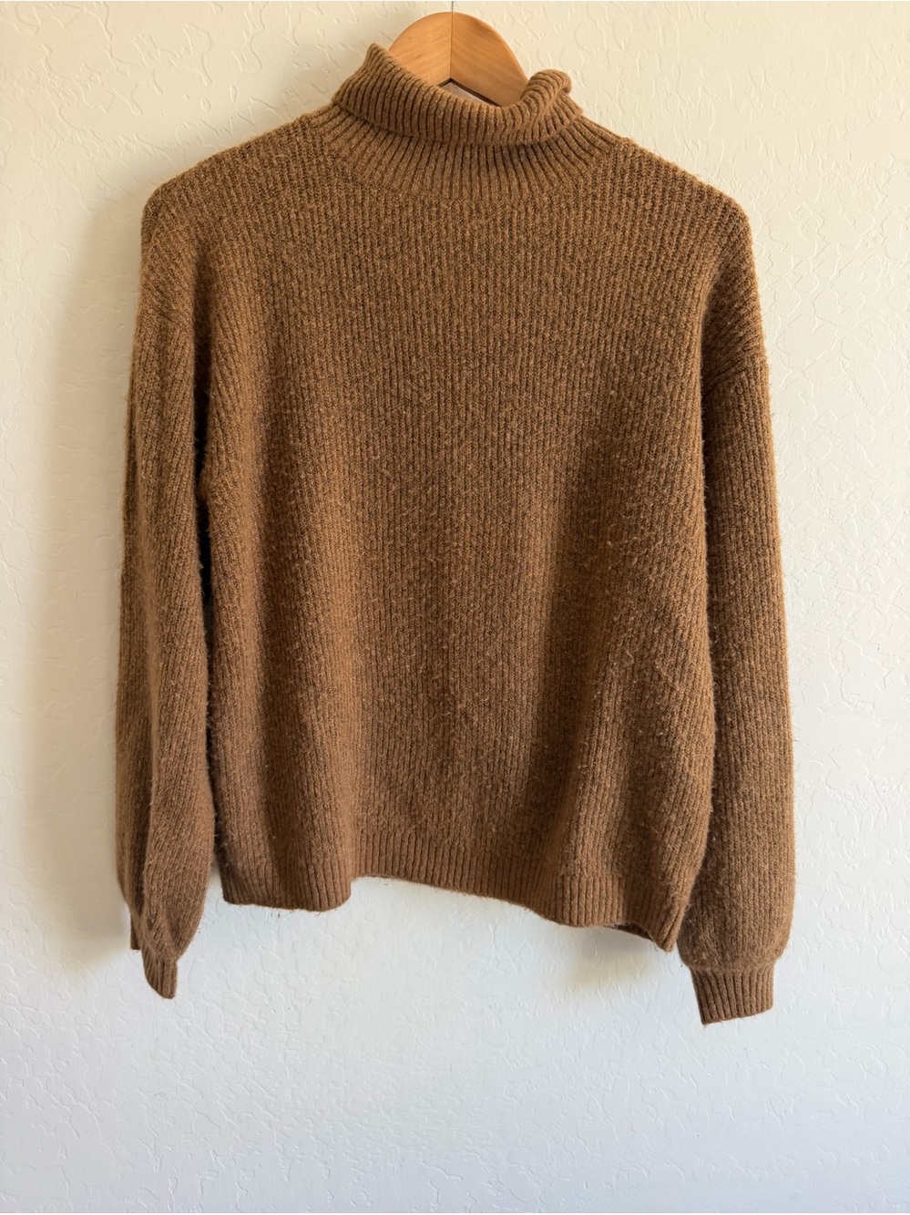 L'Academie Janine Ribbed Knit Turtleneck Sweater in Brown - Size S